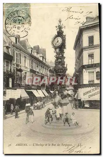 Ansichtskarte AK Amiens L Horloge et la Rue des Vergeaux Enfants