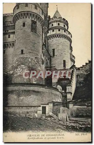 Cartes postales Pierrefonds Le Chateau Fortifications et grosses tours