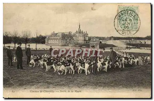 Cartes postales Chateau de Chantilly Sortie de la Meule Chiens Chasse a courre