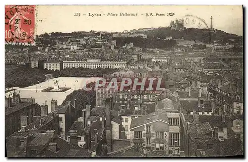 Cartes postales Lyon Place Bellecour