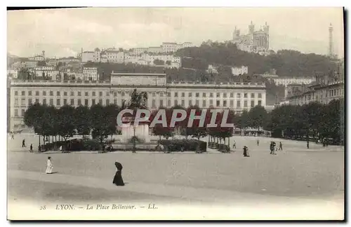 Cartes postales Lyon La Place Bellecour