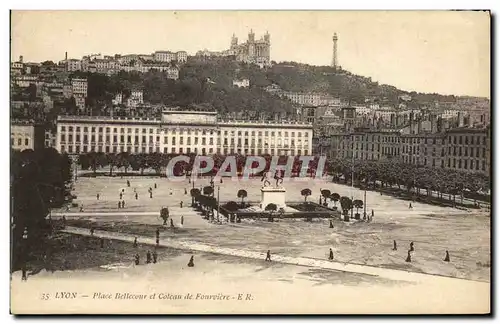 Ansichtskarte AK Lyon Place Bellecour et Coteau de Fourviere