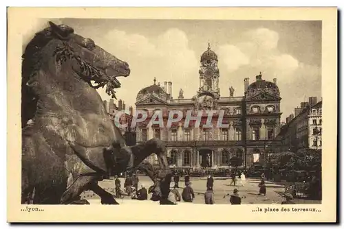 Cartes postales Lyon la place des terreaux