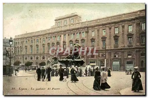 Cartes postales Lyon Le Palais St Pierre