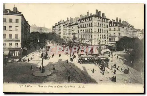 Cartes postales Lyon Place du Pont et Cours Gambetta Tramway