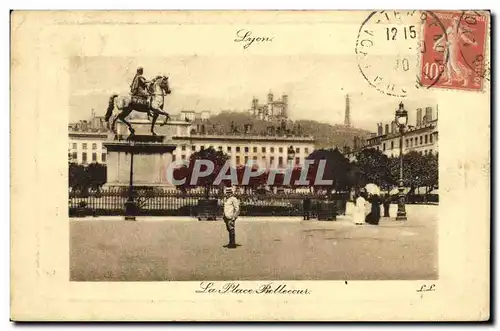 Cartes postales Lyon La place Bellecour