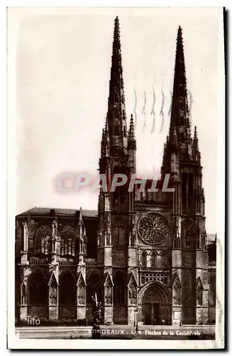 Cartes postales Bordeaux Les fleches de la cathedrale