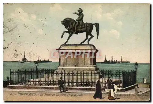 Ansichtskarte AK Cherbourg La Statue de Napoleon 1er