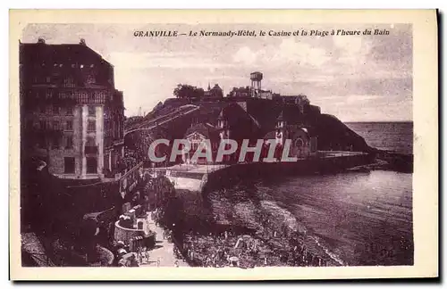 Cartes postales Granville Le Normandy Hotel le Casino et la Plage a l heure du bain