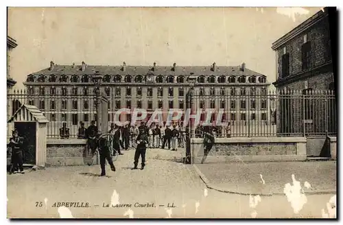 Cartes postales Abbeville La Caserne Courbet Militaria