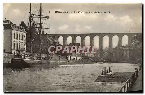 Ansichtskarte AK Morlaix Le Port Le Viaduc Bateau