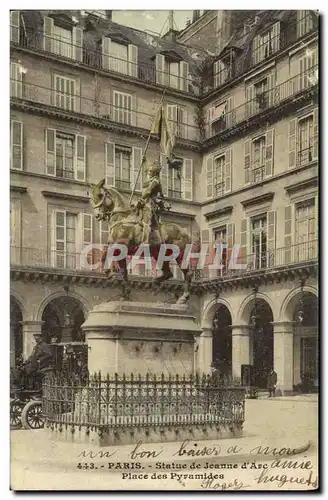 Cartes postales Paris Statue de Jeanne d Arc Place des Pyramides