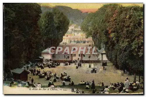 Cartes postales Saint Cloud L Allee du Fer a Cheval