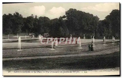 Cartes postales Saint Cloud Le Parc Vue d Ensemble du Jardin des 24 jets