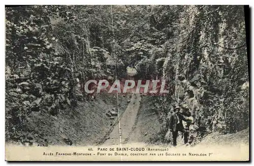 Ansichtskarte AK Saint Cloud Parc Allee Franche Montagne Pont du diable Construit par les soldats de Napoleon 1er