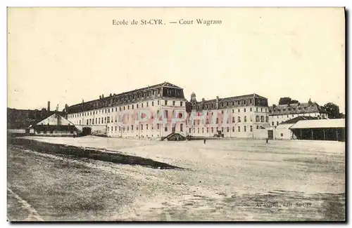 Cartes postales Ecole De Saint Cyr Cour Wagram Militaria