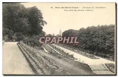 Ansichtskarte AK Saint Cloud Terrasse Du Trocadero Une allee du Jardin reserve