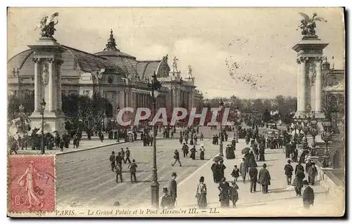 Cartes postales Paris La Grand Palais et le Pont Alexandre lll