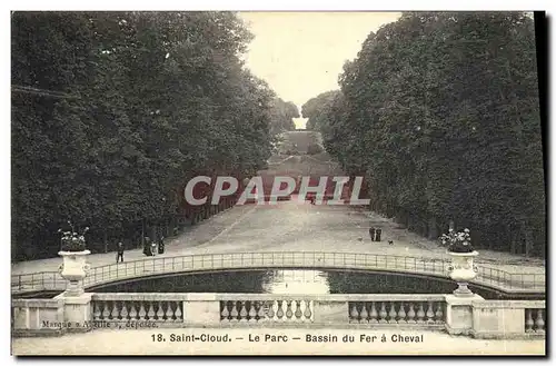 Ansichtskarte AK Saint Cloud Le Parc Bassin du Fer a Cheval