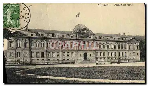 Cartes postales Sevres Facade du Musee