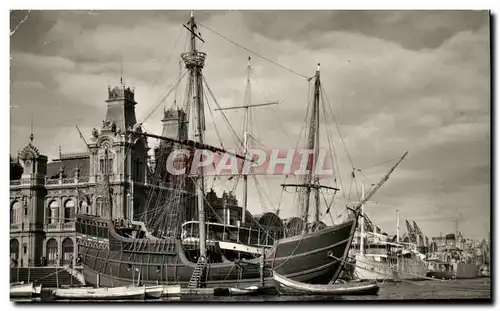 Ansichtskarte AK Barcelona Serie Puerto Carabela Santa Maria