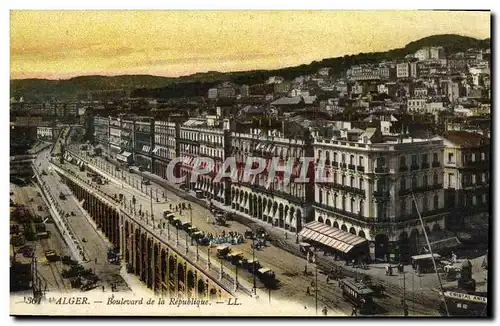 Cartes postales Alger Boulevard de la Republique