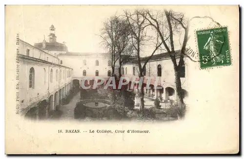 Cartes postales Bazas Le Cour d Honneur