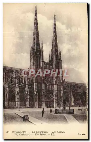 Cartes postales Bordeaux La Cathedrale Les Fleches