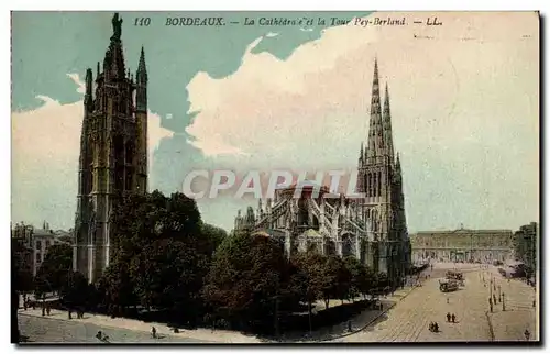 Cartes postales Bordeaux La Cathedrale et la Tour Pey Berland