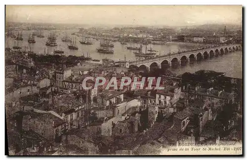 Cartes postales Bordeaux Vue Generale prise de la tour St Michel Bateaux