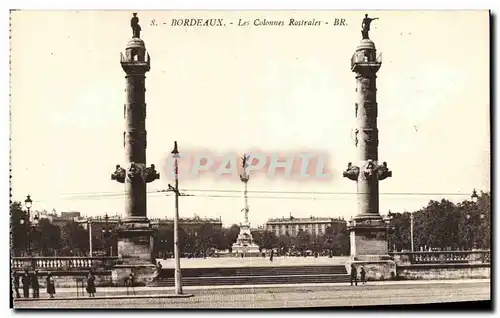 Cartes postales Bordeaux Les Colonnes Rostrales