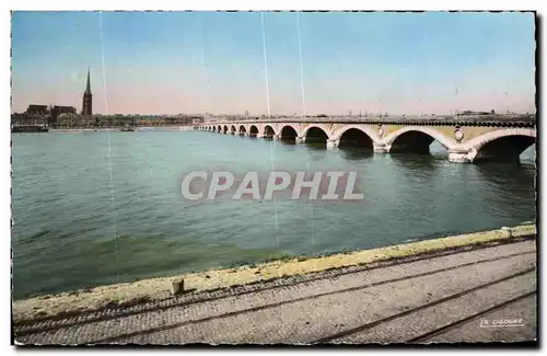 Cartes postales Bordeaux Le Pont sue la Garonne