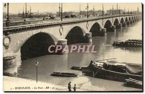 Cartes postales Bordeaux Le Pont Bateau