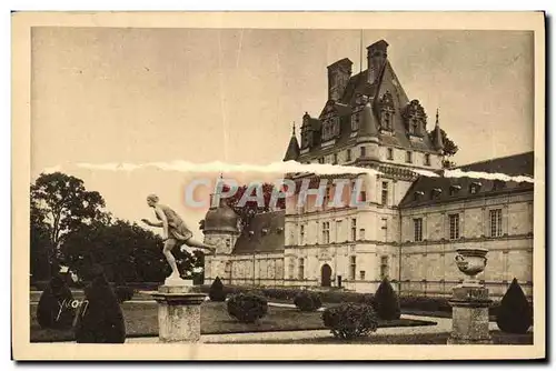 Ansichtskarte AK Chateau de Valencay Le Donjon vue prise du Jardin a la francaise