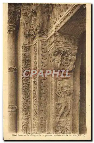 Cartes postales Charlieu Abbaye des Benedictins Detail decorant le cote gauche du porche representant la luxure
