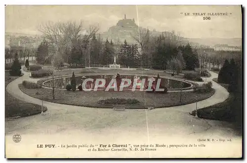 Ansichtskarte AK Le Puy Le jardin public du Fer a cheval vue prise du musee