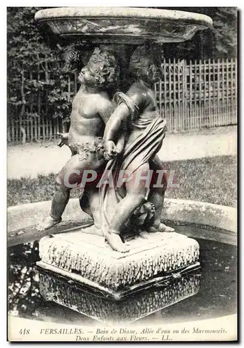 Ansichtskarte AK Versailles Bain de Diane Allee d eau ou des Marmousets Deux enfants aux fleurs