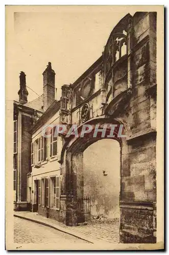 Cartes postales Laon Vieille porte dans la rue Serurier