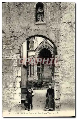 Cartes postales Chartres Porche et Rue Saint Yves Marche de la Filasse