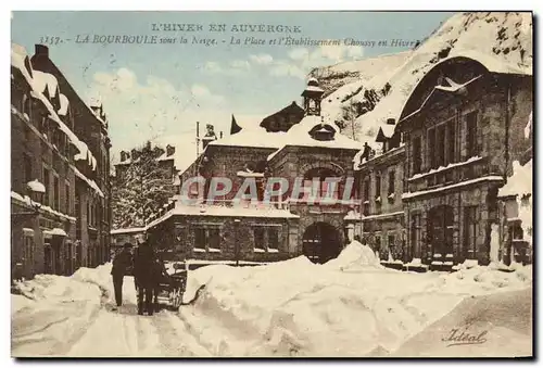 Cartes postales La Bourboule sous la Neige La Place et l etablissement en hiver