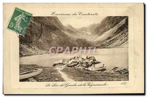 Cartes postales Environs de Cauterets Le lac de Gaube et le Vignemale