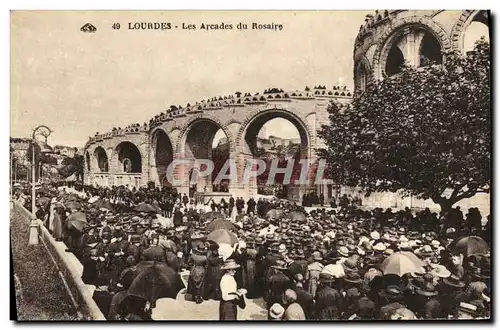 Ansichtskarte AK Lourdes Les Arcades du Rosaire