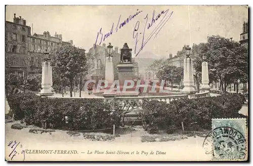 Cartes postales Clermont Ferrand La Place Saint Herem et le Puy de Dome