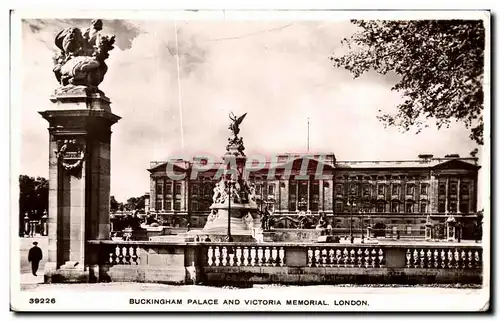 Cartes postales moderne Buckingham Palace and Victori Memorial London