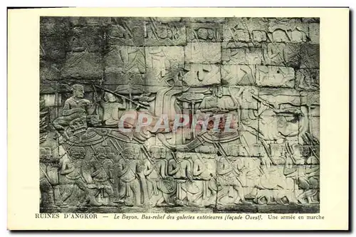 Cartes postales Ruines d Angkor Le Bayon Bas relief des galeries exterieures Une armee en marche