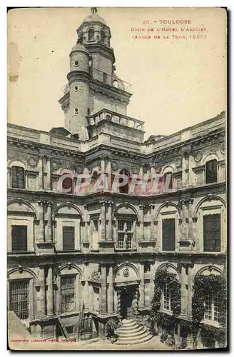 Cartes postales Toulouse Cour de l Hotel d Assezat Angle de la tour