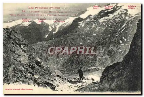 Cartes postales Luchon Les monts maudits vus a travers l echancrure du Port de Venasque