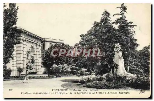Ansichtskarte AK Toulouse Jardin des Plantes Fontaine monumentale de l Ariege et de la Garonne et la statue d Arm
