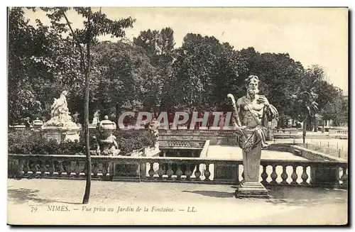 Ansichtskarte AK Nimes Vue Prise au Jardin de la Fontaine