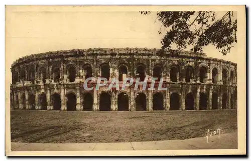 Cartes postales Nimes Les Arenes